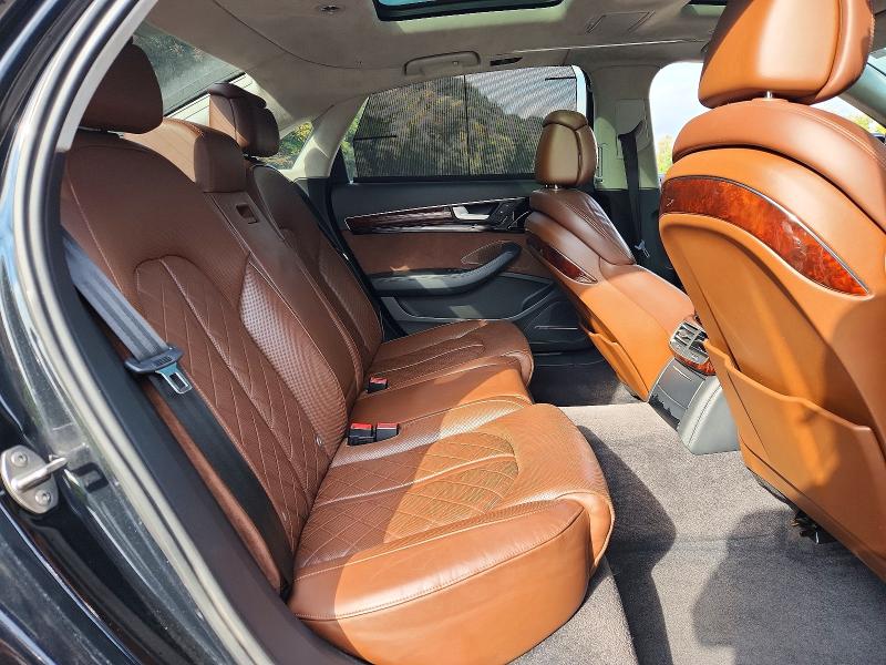 Продажа на аукционе авто 2014 Audi A8, vin: WAUR2AFDXEN005229, номер лота: 71661906