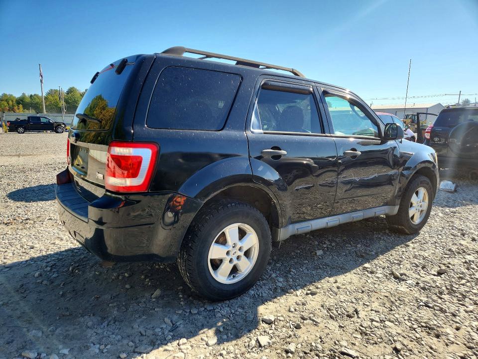 71525896 :رقم المزاد ، 1FMCU9DGXAKC24939 vin ، 2010 Ford Escape مزاد بيع