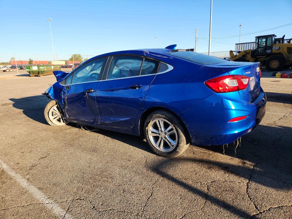 71367136 :رقم المزاد ، 1G1BH5SE4J7239950 vin ، 2018 Chevrolet Cruze مزاد بيع
