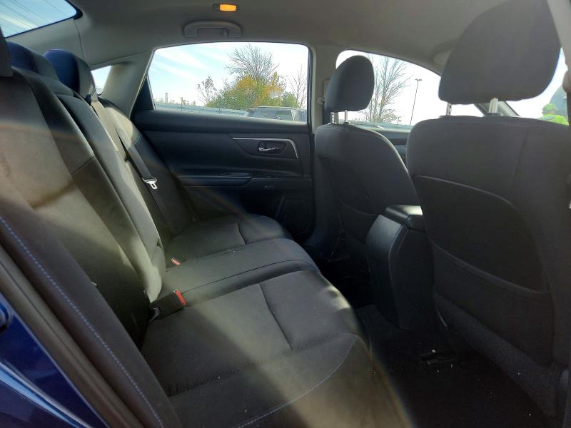 2017 Nissan Altima მანქანა იყიდება აუქციონზე, vin: 1N4AL3AP1HC122536, აუქციონის ნომერი: 70773456