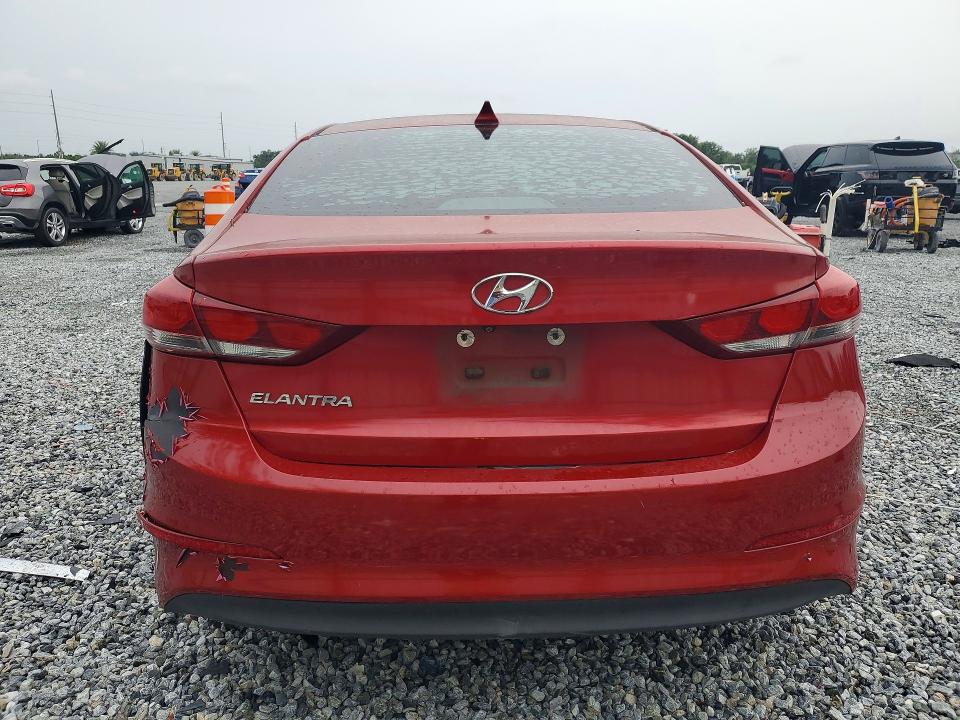 71795236 :رقم المزاد ، 5NPD84LF5HH012208 vin ، 2017 Hyundai Elantra مزاد بيع