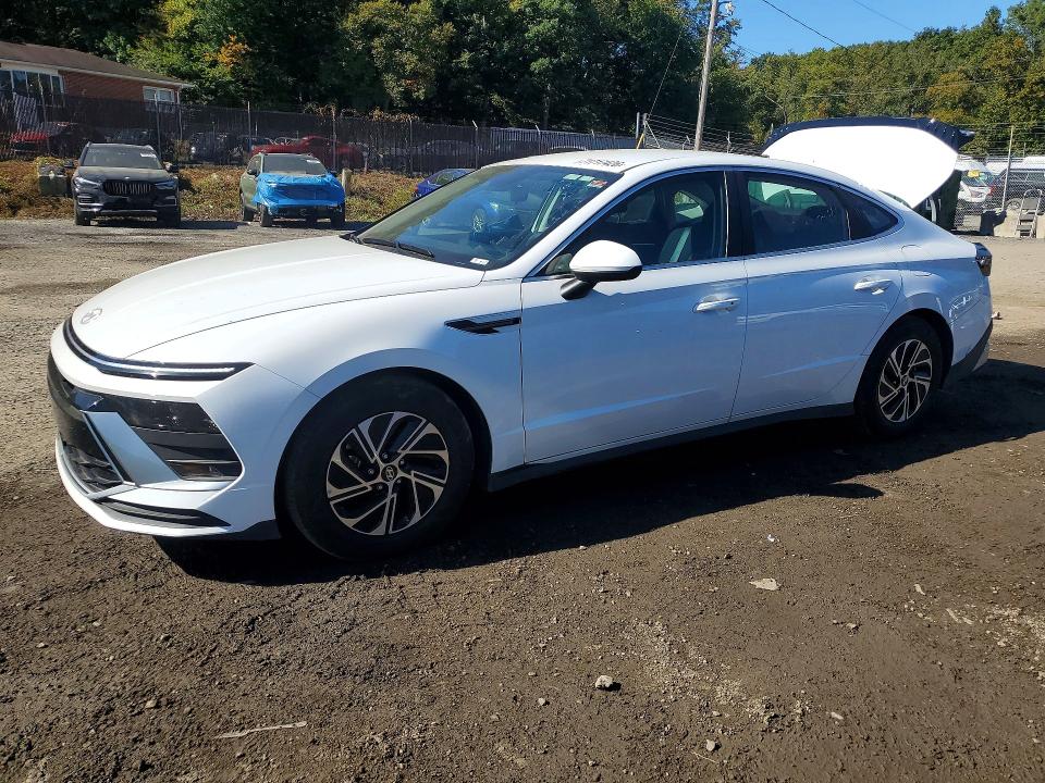Продажа на аукционе авто 2026 Hyundai Sonata Hybrid, vin: KMHL24JJ7TA141471, номер лота: 71717426