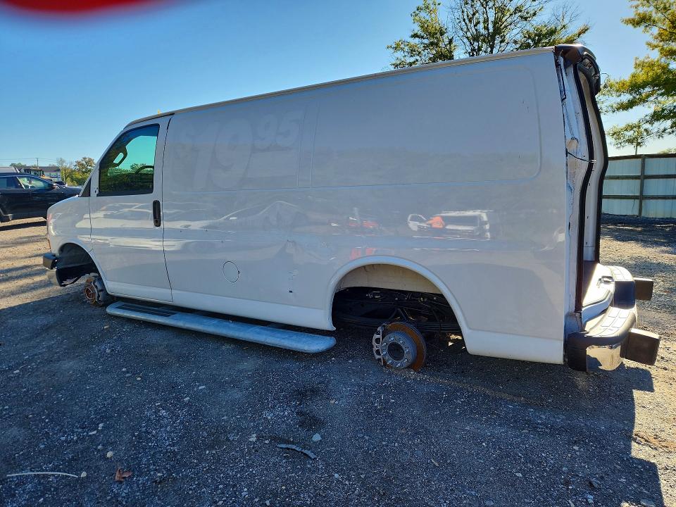Продажа на аукционе авто 2025 Chevrolet Express G2500, vin: 1GCWGAF74S1272581, номер лота: 69978476