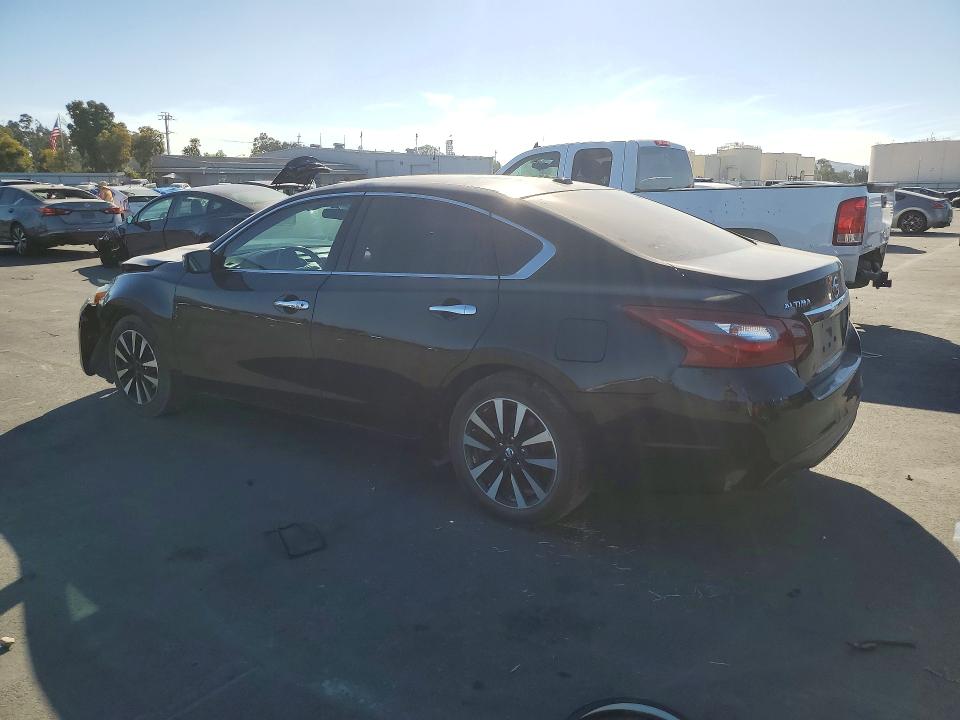 Aukcja sprzedaży 2018 Nissan Altima, vin: 1N4AL3AP3JC207738, numer aukcji: 71244546