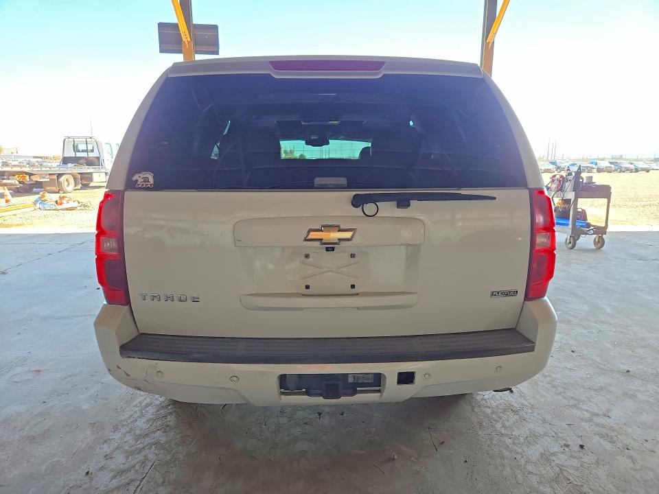 Продажа на аукционе авто 2008 Chevrolet Tahoe, vin: 1GNFC13068J204463, номер лота: 71457276