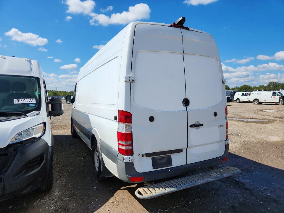 Auction sale of the 2016 Mercedes-benz Sprinter, vin: WD3PE8DD9GP361069, lot number: 69038026