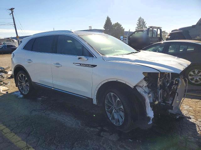 Продажа на аукционе авто 2022 Lincoln Nautilus, vin: 2LMPJ8KP7NBL15050, номер лота: 72969206