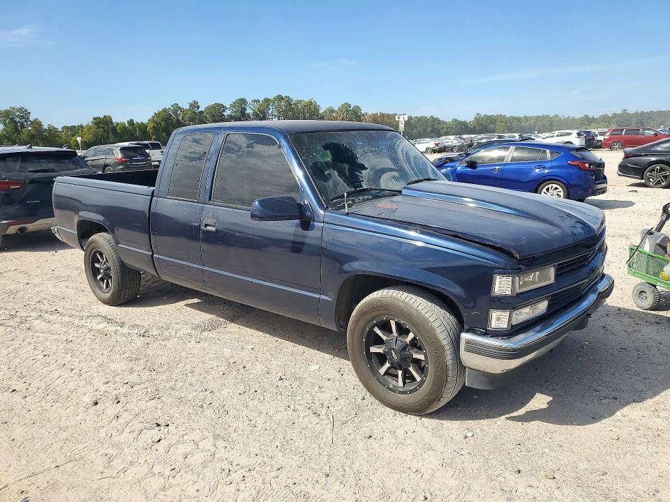 1998 Chevrolet Gmt-400 მანქანა იყიდება აუქციონზე, vin: 2GCEC19RXW1120180, აუქციონის ნომერი: 73492366