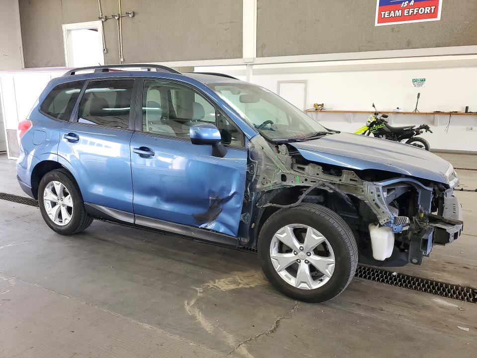 Продажа на аукционе авто 2015 Subaru Forester, vin: JF2SJAFC6FH571968, номер лота: 72684306