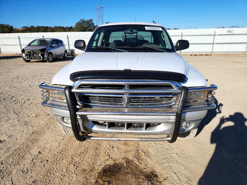 72600856 :رقم المزاد ، 1B7HG48N22S684675 vin ، 2002 Dodge Dakota مزاد بيع