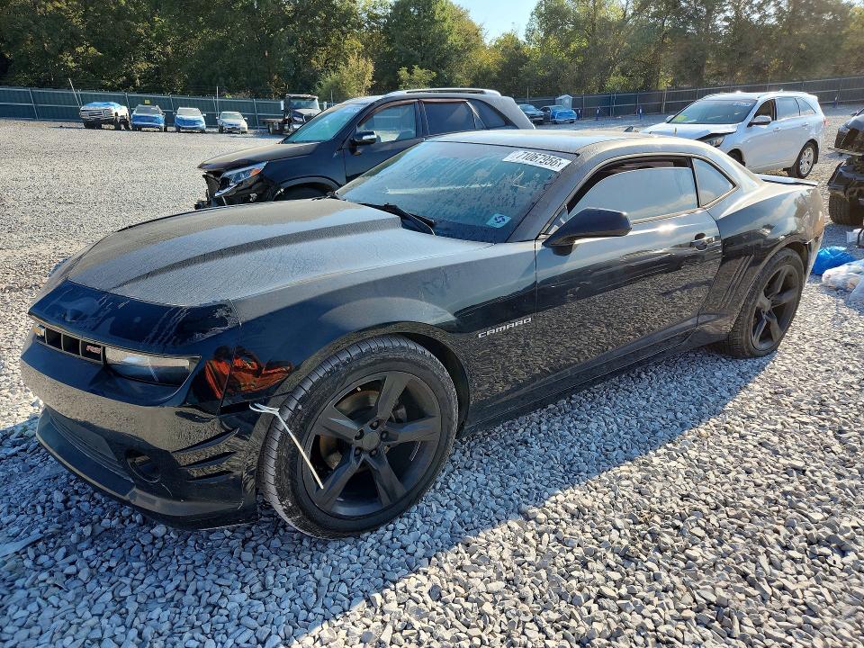 71067956 :رقم المزاد ، 2G1FF1E38F9173886 vin ، 2015 Chevrolet Camaro مزاد بيع