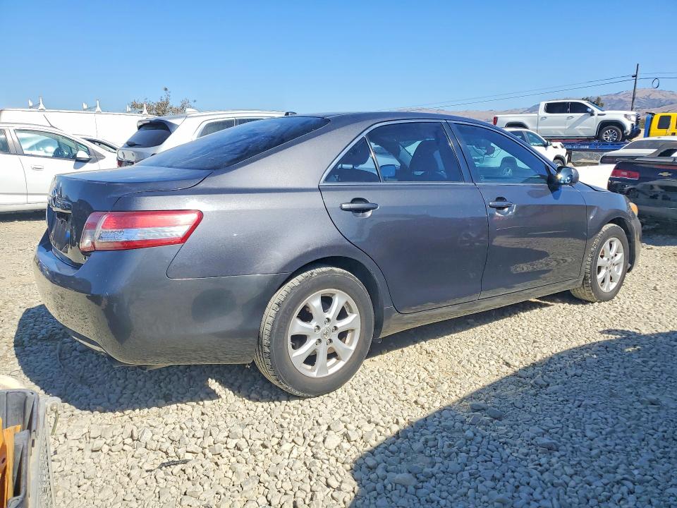 Продаж на аукціоні авто 2011 Toyota Camry, vin: 4T1BF3EK2BU130212, номер лоту: 71386716