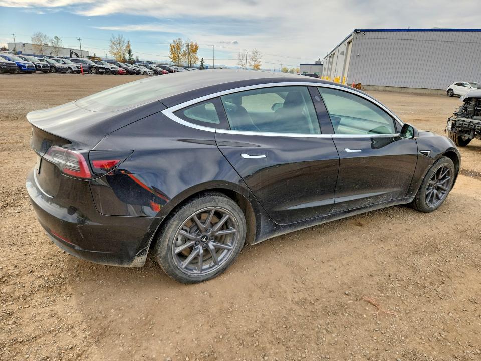 71974836 :رقم المزاد ، 5YJ3E1EA1KF328697 vin ، 2019 Tesla Model 3 مزاد بيع