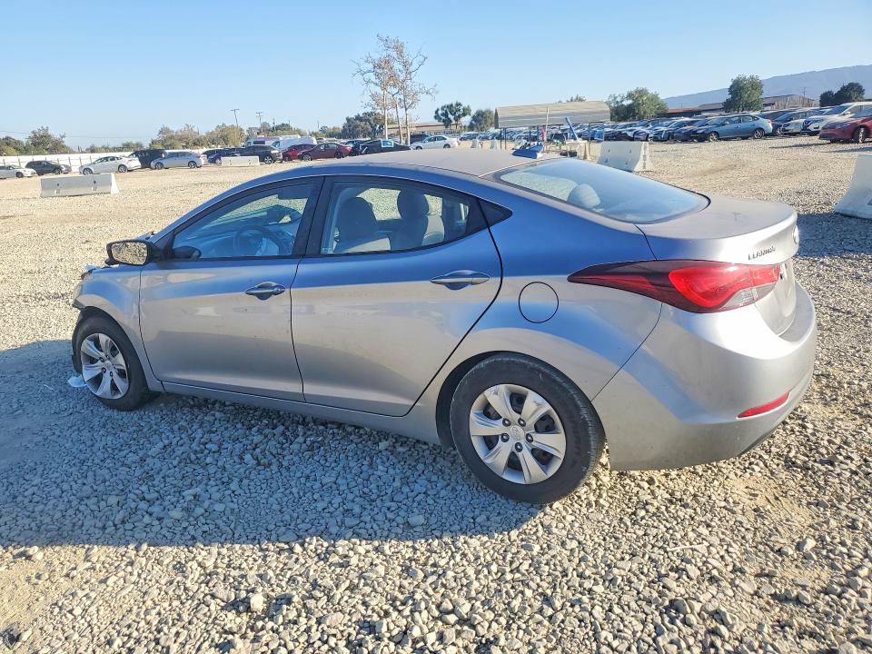 Продажа на аукционе авто 2016 Hyundai Elantra, vin: 5NPDH4AE9GH715948, номер лота: 71445386