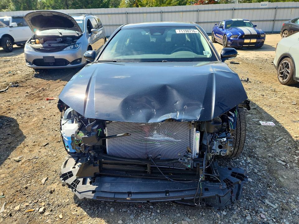 2025 Toyota Camry მანქანა იყიდება აუქციონზე, vin: 4T1DBADK0SU011472, აუქციონის ნომერი: 71198716