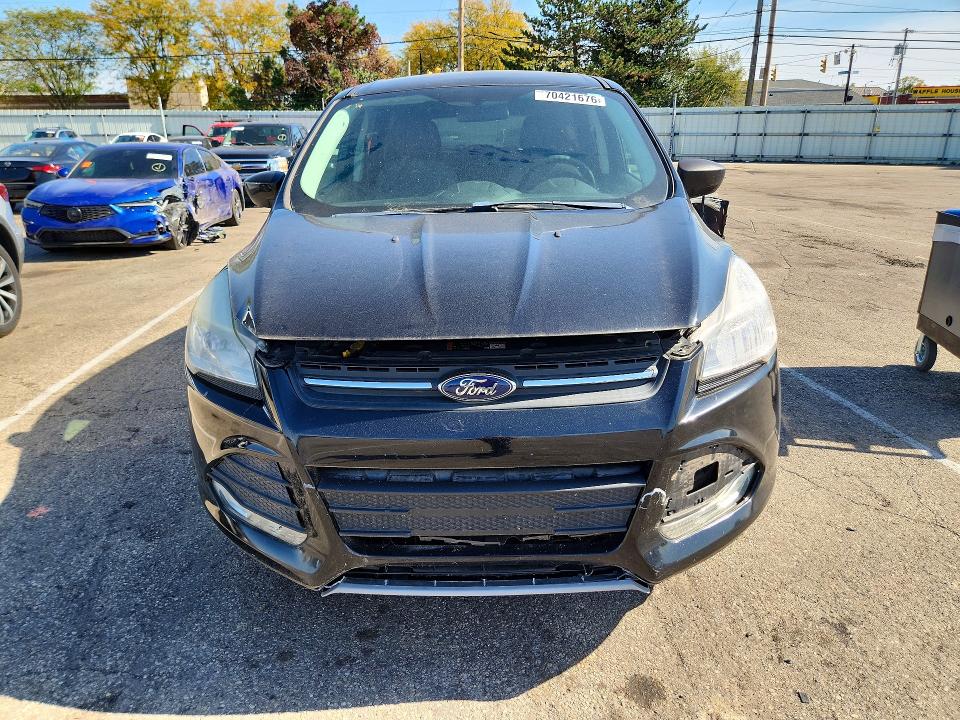 Продажа на аукционе авто 2016 Ford Escape, vin: 1FMCU9G9XGUA48470, номер лота: 70421676