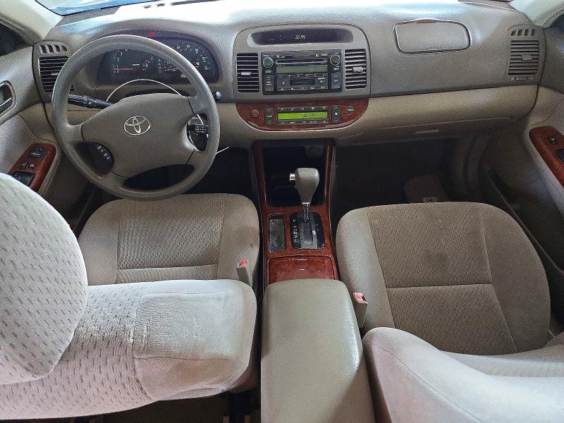 70566476 :رقم المزاد ، 4T1BE30K83U247899 vin ، 2003 Toyota Camry مزاد بيع