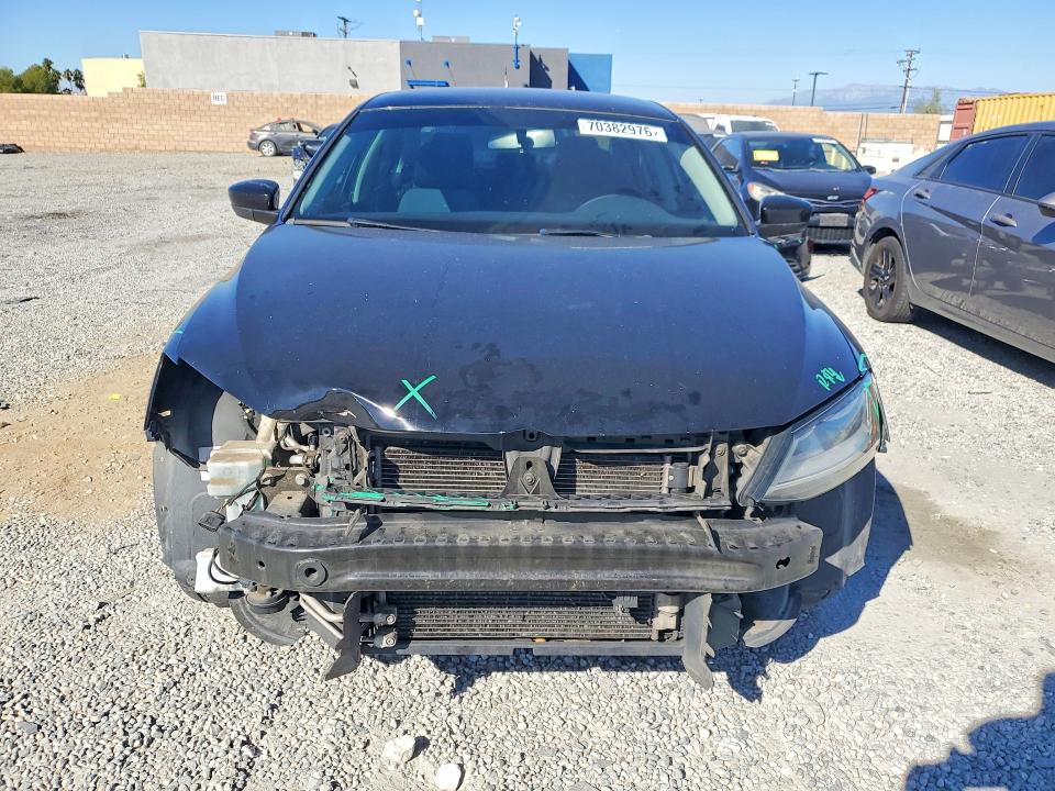 2017 Volkswagen Jetta მანქანა იყიდება აუქციონზე, vin: 3VW2B7AJXHM323626, აუქციონის ნომერი: 70382976