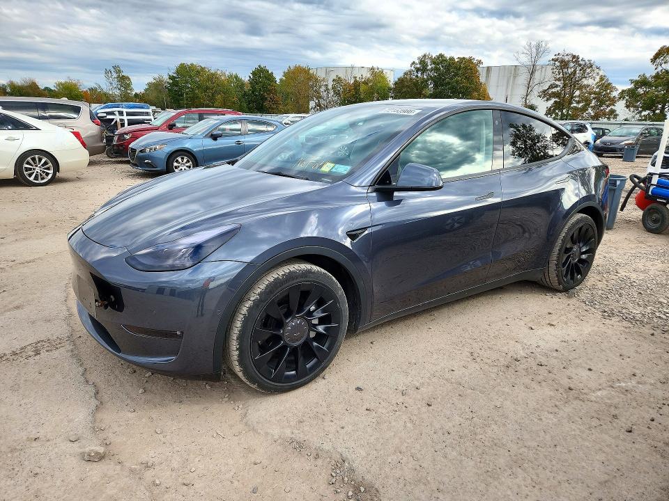 Продажа на аукционе авто 2022 Tesla Model Y, vin: 7SAYGAEE3NF519466, номер лота: 72153986