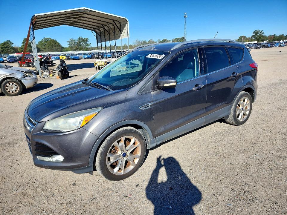 2014 Ford Escape მანქანა იყიდება აუქციონზე, vin: 1FMCU0J93EUB57354, აუქციონის ნომერი: 73475556