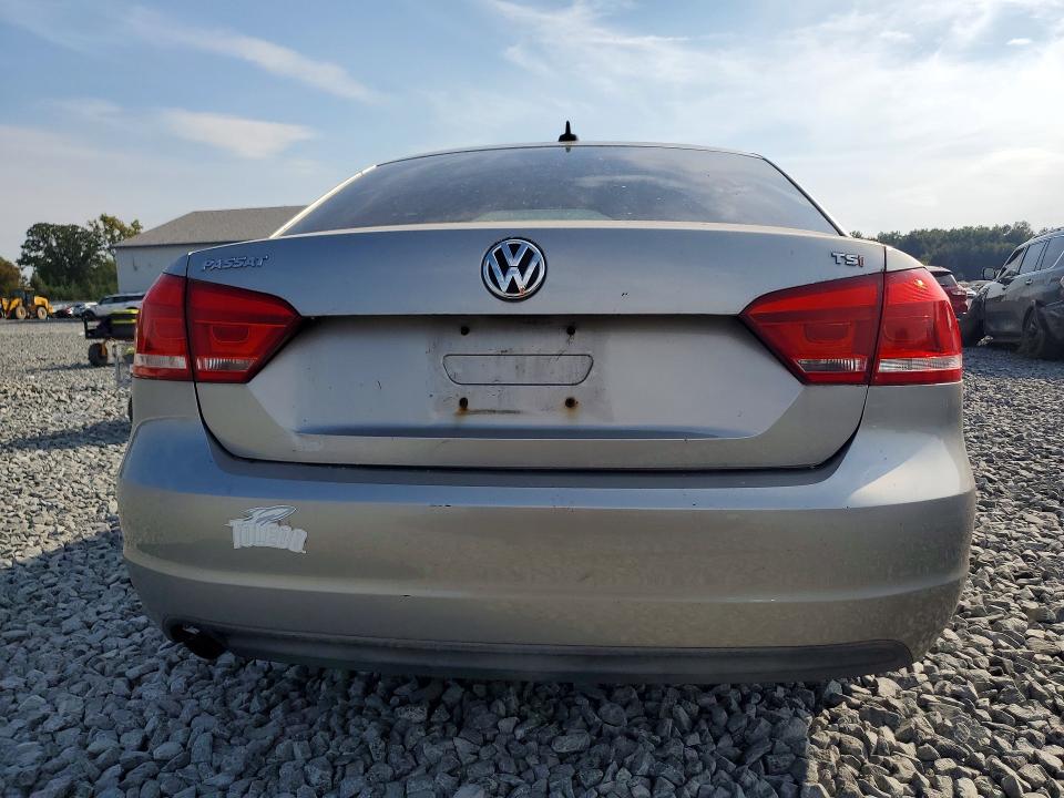 71396216 :رقم المزاد ، 1VWAT7A34EC108749 vin ، 2014 Volkswagen Passat مزاد بيع