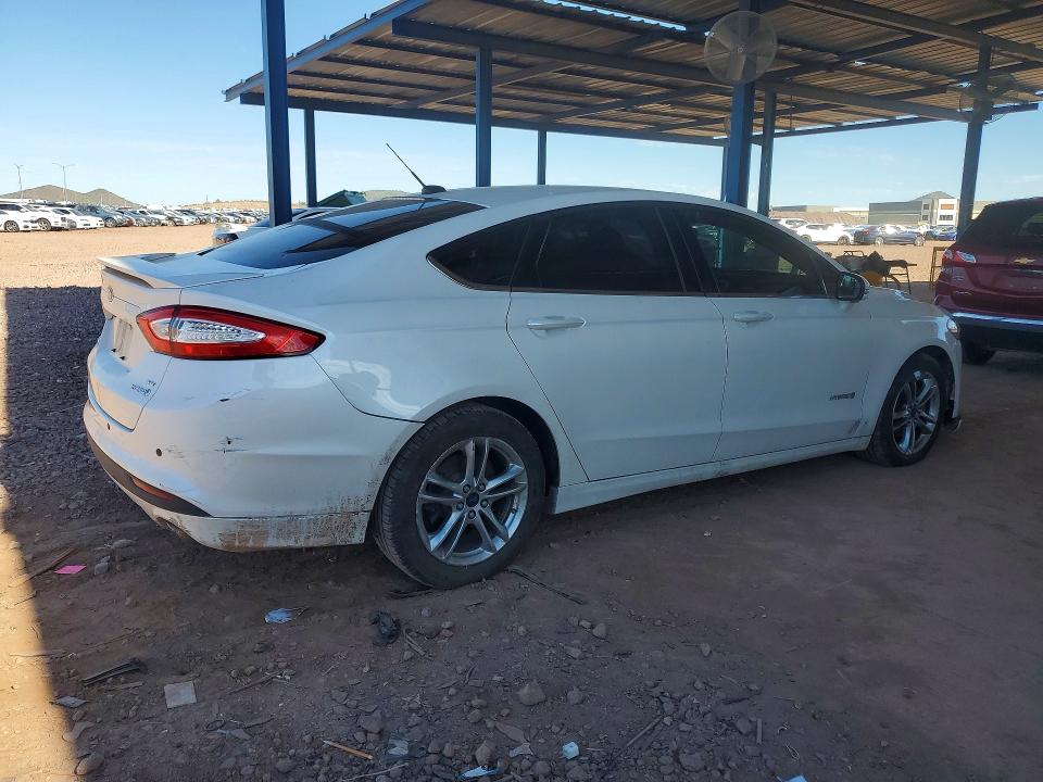 2015 Ford Fusion მანქანა იყიდება აუქციონზე, vin: 3FA6P0LU9FR225293, აუქციონის ნომერი: 71684506