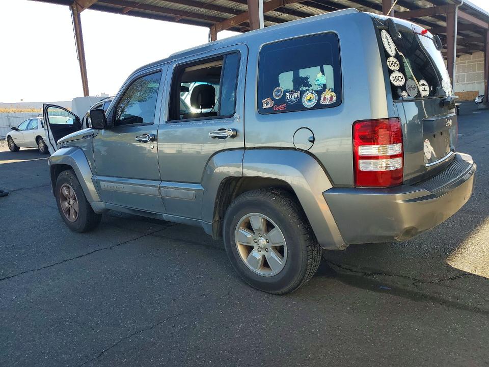 71692266 :رقم المزاد ، 1C4PJLAK8CW117582 vin ، 2012 Jeep Liberty مزاد بيع