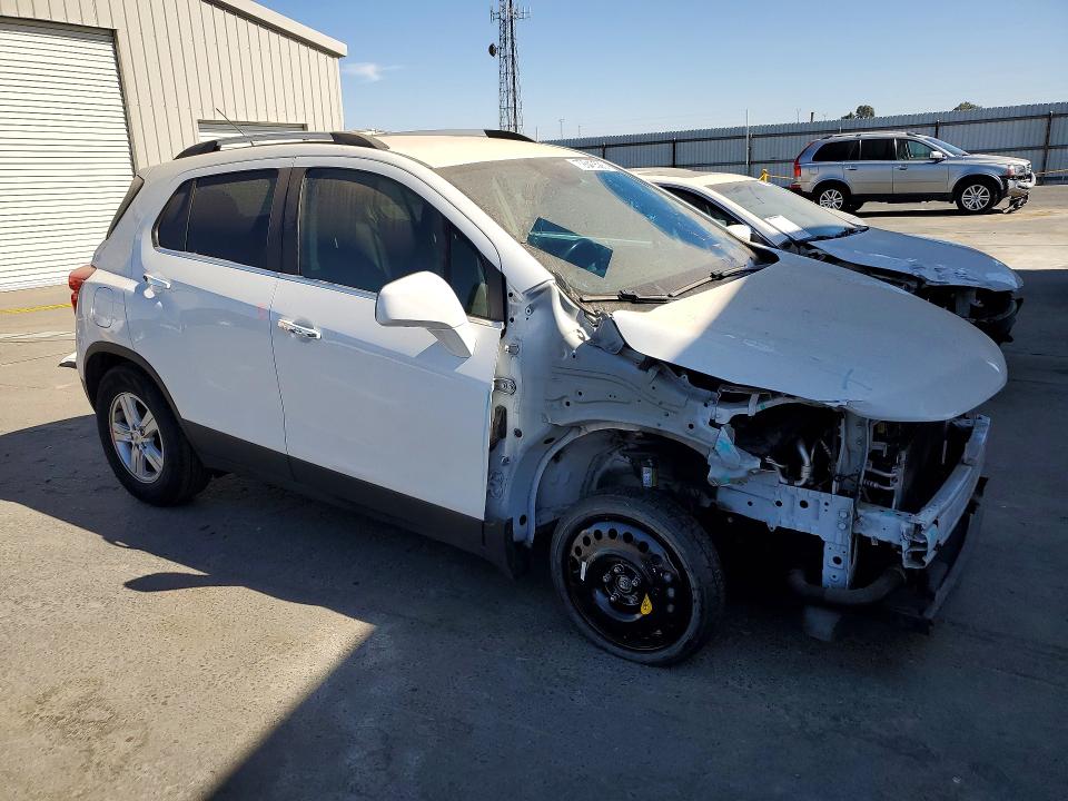 72643526 :رقم المزاد ، KL7CJLSBXKB914447 vin ، 2019 Chevrolet Trax مزاد بيع