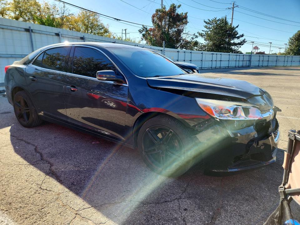 72118376 :رقم المزاد ، 1G11C5SL6FF331759 vin ، 2015 Chevrolet Malibu مزاد بيع