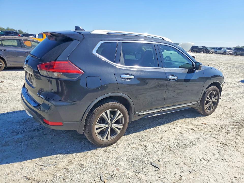 Продаж на аукціоні авто 2017 Nissan Rogue, vin: 5N1AT2MV9HC868808, номер лоту: 71467286