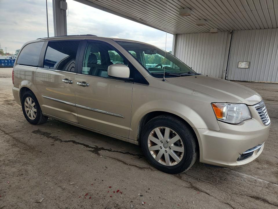 Продаж на аукціоні авто 2016 Chrysler Town & Country, vin: 2C4RC1BGXGR104347, номер лоту: 72187826