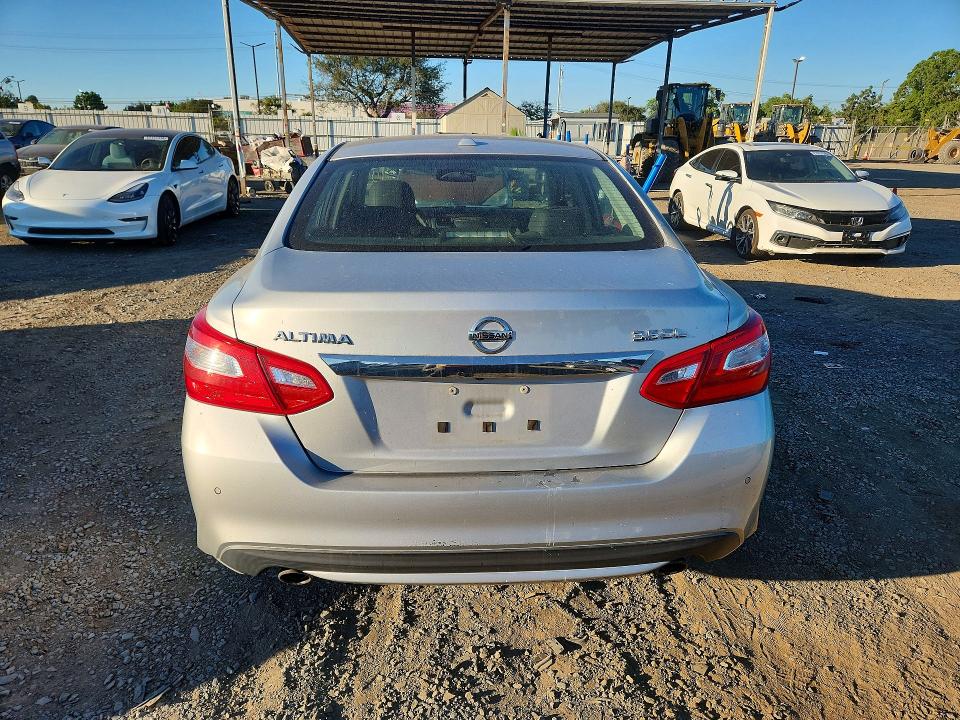 Aukcja sprzedaży 2017 Nissan Altima, vin: 1N4BL3AP8HC122036, numer aukcji: 71323906