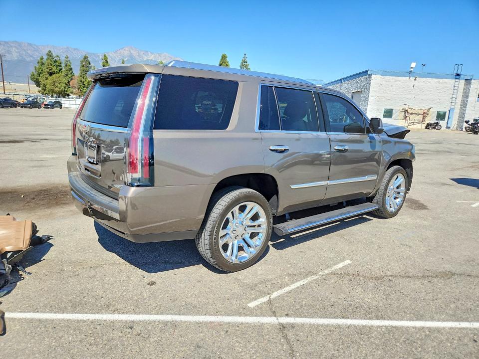 2016 Cadillac Escalade მანქანა იყიდება აუქციონზე, vin: 1GYS3CKJ8GR197779, აუქციონის ნომერი: 71360916