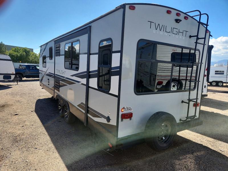 63722866 :رقم المزاد ، 5RXPB3025M1448971 vin ، 2021 Twilight Rvs Signature Series M-2 مزاد بيع