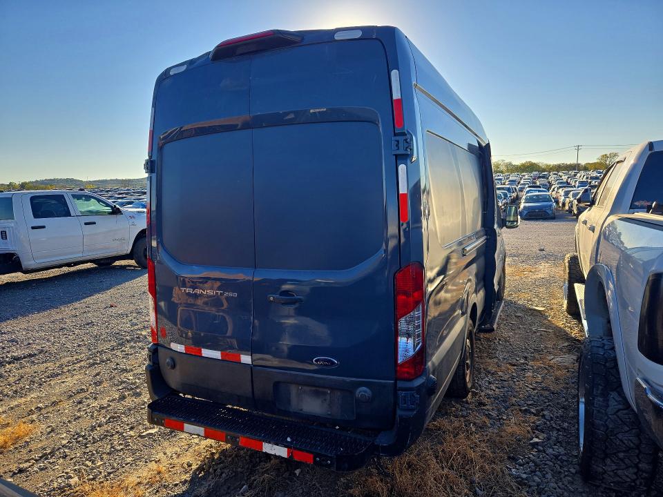 Продаж на аукціоні авто 2020 Ford Transit 250, vin: 1FTBR3X85LKA53054, номер лоту: 71259756