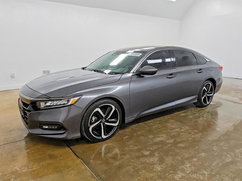 71643036 :رقم المزاد ، 1HGCV1F31LA104731 vin ، 2020 Honda Accord مزاد بيع