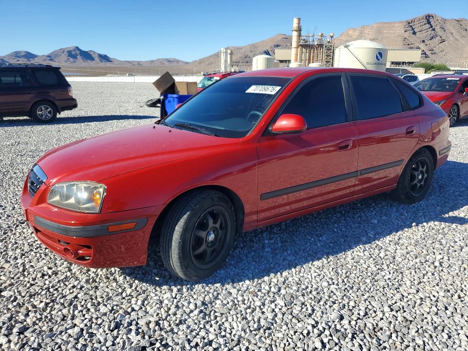 2005 Hyundai Elantra მანქანა იყიდება აუქციონზე, vin: KMHDN56D85U164666, აუქციონის ნომერი: 70709676