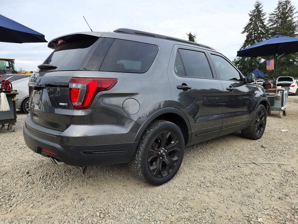 72961606 :رقم المزاد ، 1FM5K8GT2KGA52637 vin ، 2019 Ford Explorer مزاد بيع