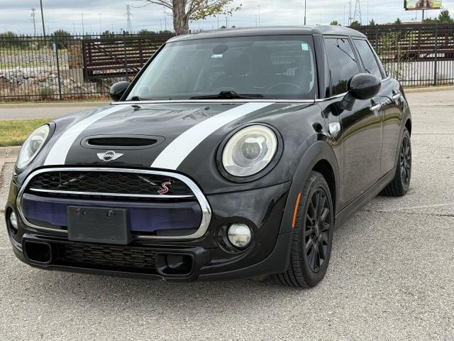 2016 Mini Cooper მანქანა იყიდება აუქციონზე, vin: WMWXU3C56G2D28212, აუქციონის ნომერი: 71649846