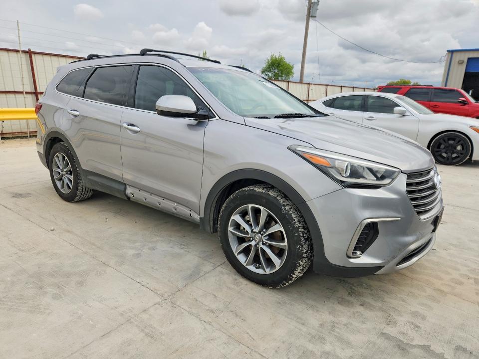 71301246 :رقم المزاد ، KM8SM4HF1JU257574 vin ، 2018 Hyundai Santa Fe مزاد بيع