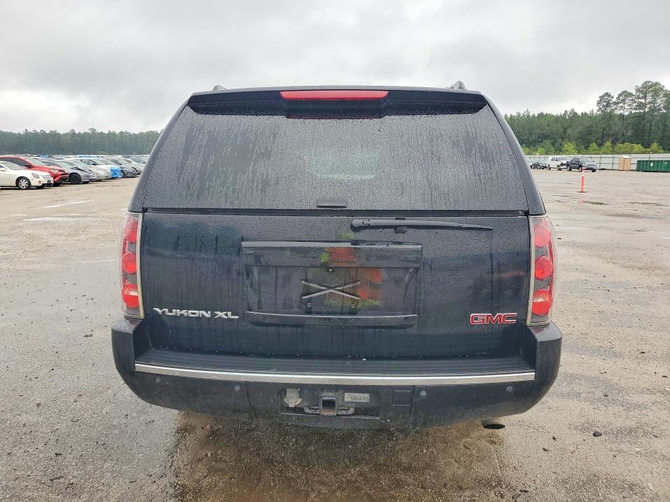 2007 Gmc Yukon Xl მანქანა იყიდება აუქციონზე, vin: 1GKFK66817J327715, აუქციონის ნომერი: 71063606