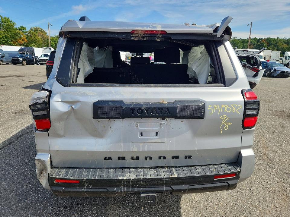 70794436 :رقم المزاد ، JTEVA5BR4S5039414 vin ، 2025 Toyota 4runner مزاد بيع