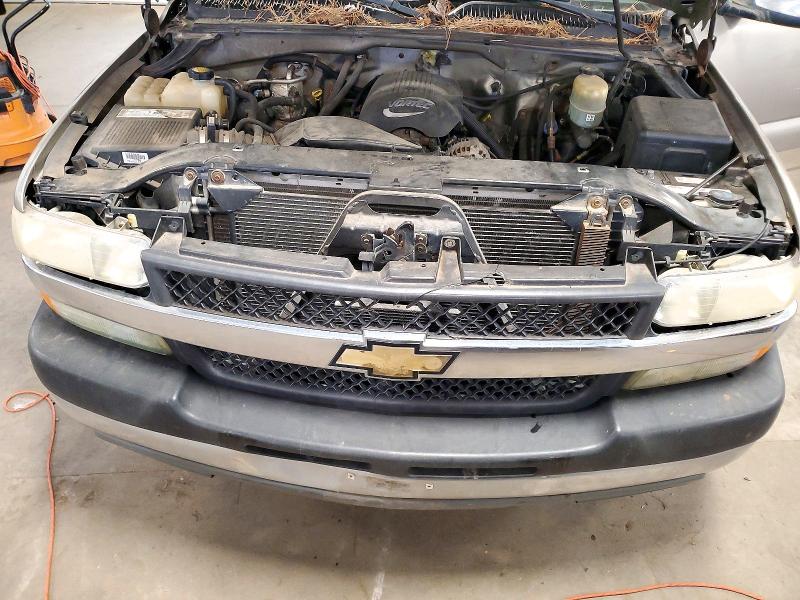 2001 Chevrolet Silverado მანქანა იყიდება აუქციონზე, vin: 1GCHK23U31F142087, აუქციონის ნომერი: 72433186