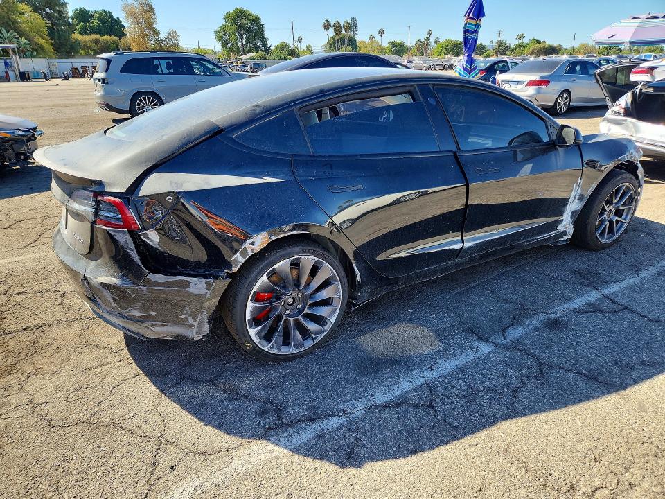 Продажа на аукционе авто 2021 Tesla Model 3, vin: 5YJ3E1EC6MF936221, номер лота: 72710626