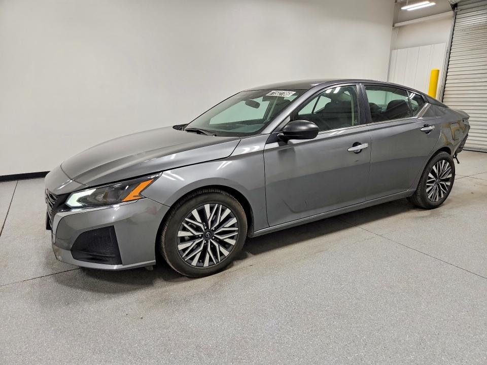 71582786 :رقم المزاد ، 1N4BL4DV3RN393737 vin ، 2024 Nissan Altima مزاد بيع