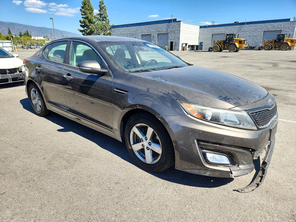 2015 Kia Optima მანქანა იყიდება აუქციონზე, vin: 5XXGM4A75FG392258, აუქციონის ნომერი: 71756076