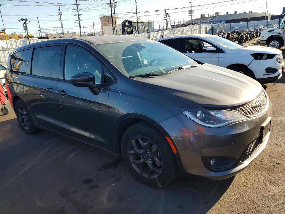 Aukcja sprzedaży 2019 Chrysler Pacifica, vin: 2C4RC1FG8KR605062, numer aukcji: 72204046