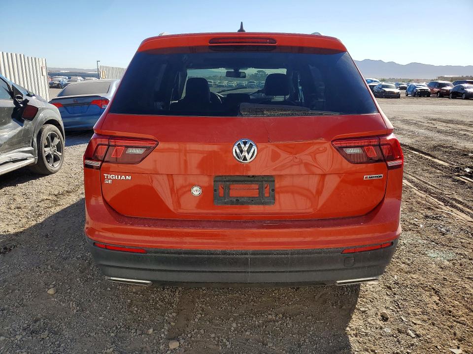 Продажа на аукционе авто 2019 Volkswagen Tiguan, vin: 3VV2B7AX0KM126805, номер лота: 61072696
