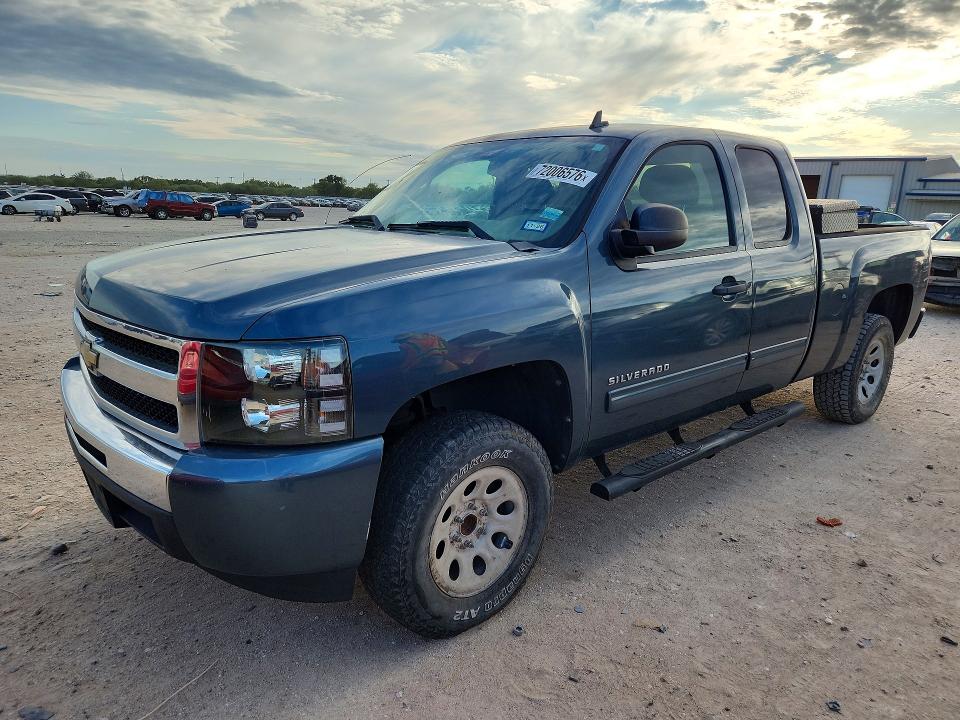 72006576 :رقم المزاد ، 1GCSCREAXAZ118480 vin ، 2010 Chevrolet Silverado مزاد بيع