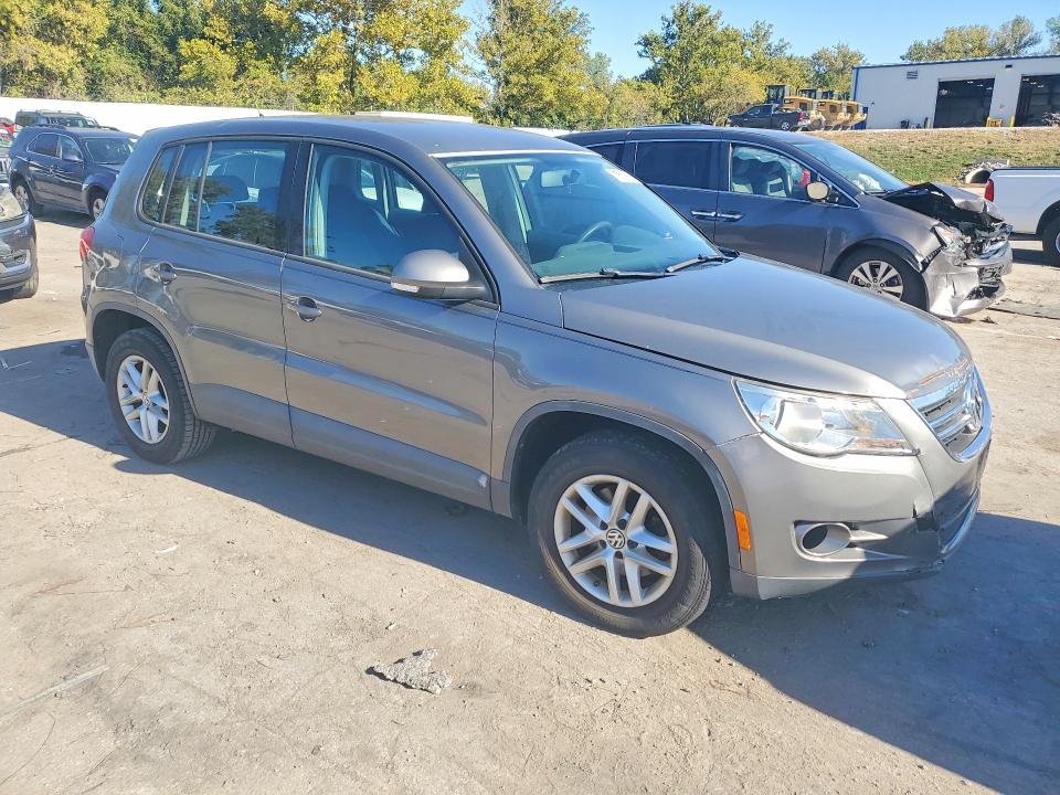 Aukcja sprzedaży 2011 Volkswagen Tiguan, vin: WVGAV7AX7BW521710, numer aukcji: 71850906